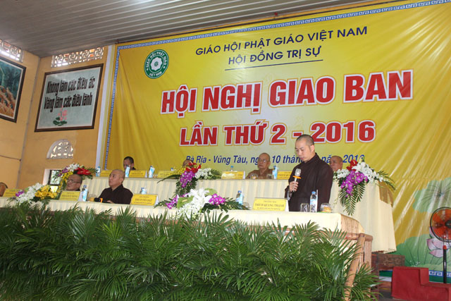 Hội nghị giao ban giữa TƯGH và 5 tỉnh miền Đông