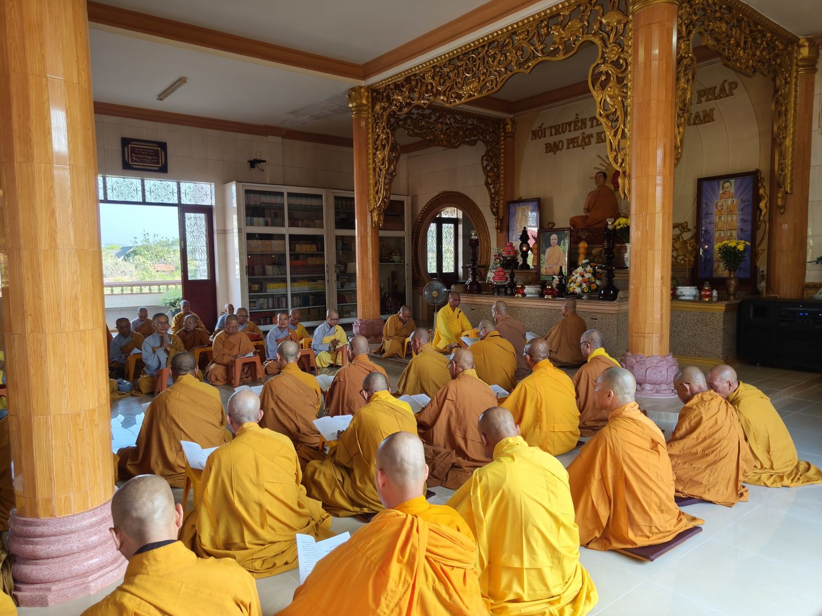 Phật giáo Long Điền: Bố tát tụng giới - Họp lên kế hoạch tổ chức Đại lễ Phật đản PL. 2568 - DL. 2024