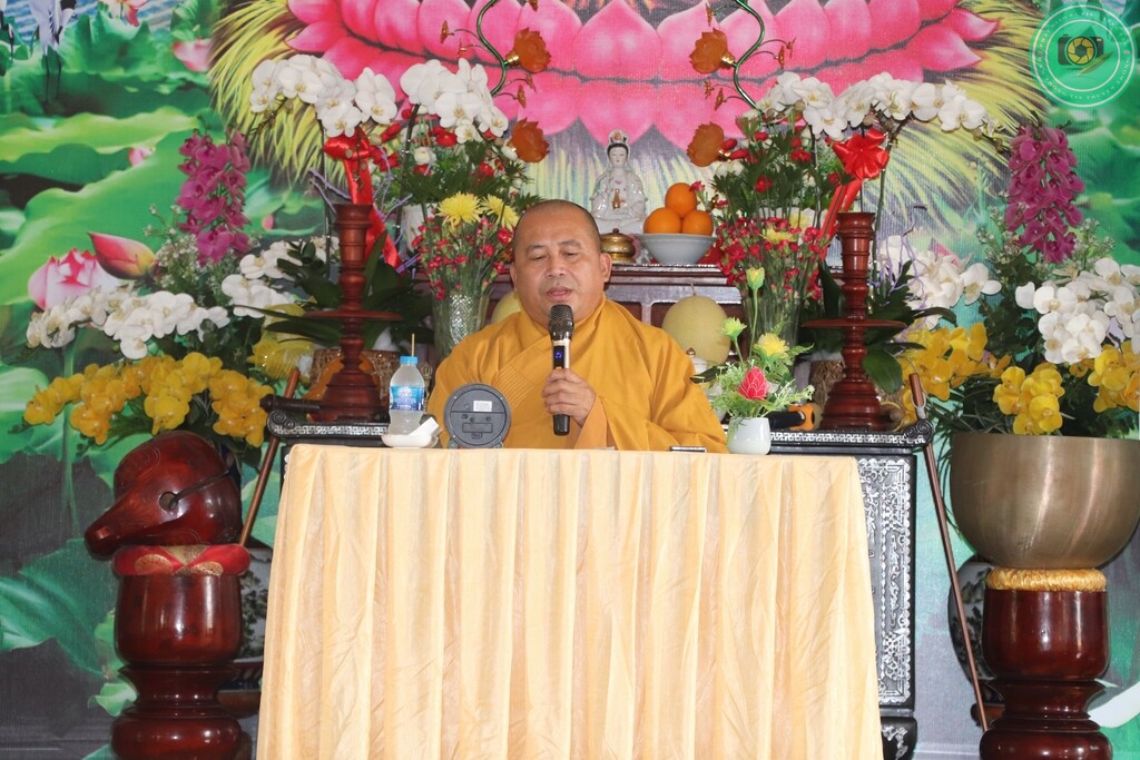 Phật giáo Long Điền: Thượng Tọa Thích Nguyên Bình thuyết giảng tại Trường hạ Thiên Bửu Tháp