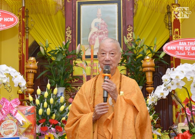 Đức Pháp chủ GHPGVN về tổ đình Thiên Thai (BR-VT) tưởng niệm Đại lão Hòa thượng Thích Thiện Hào