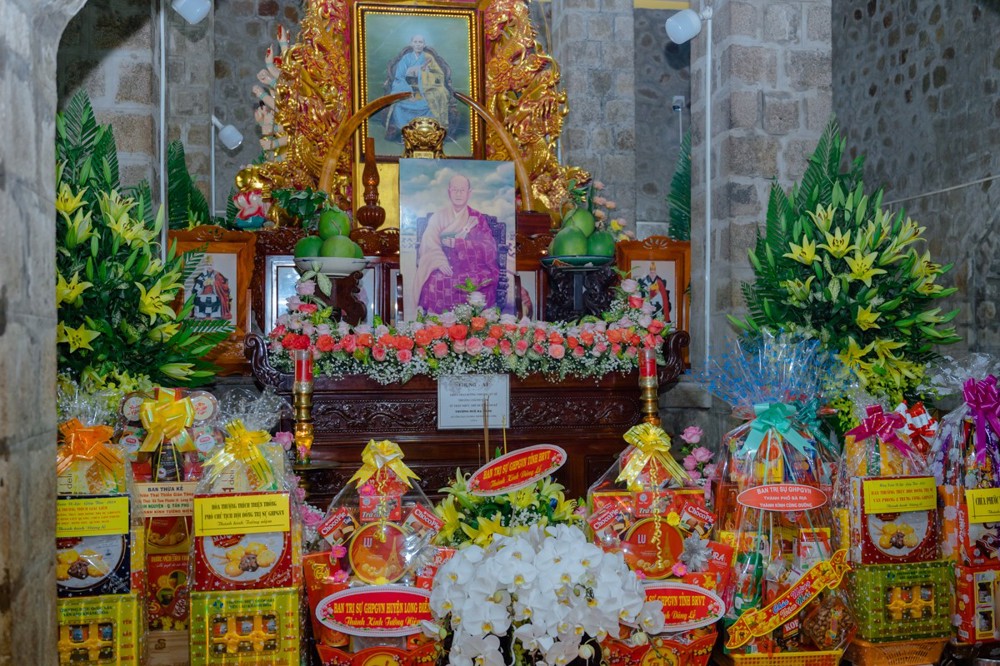 BR-VT: Tưởng niệm Trưởng lão Hòa thượng Thích Minh Nguyệt tại Tổ đình Thiên Thai