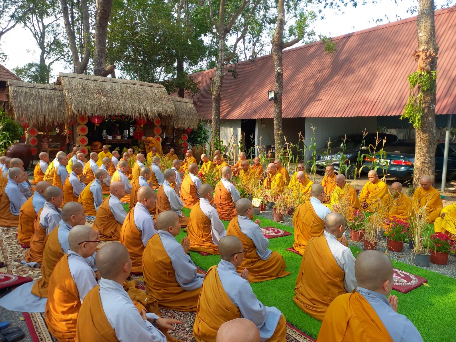 Phật giáo Long Điền: Chư Tôn Đức Tăng Ni Bố Tát Đầu Năm (2024) Tại Chùa Thiên Khánh