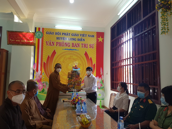 Phật giáo Long Điền: Lãnh Đạo Huyện Chúc Tết BTS GHPGVN Huyện Long Điền