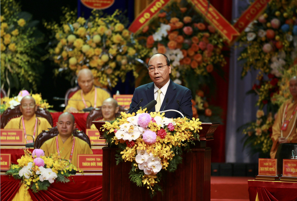 Chủ tịch nước Nguyễn Xuân Phúc phát biểu chúc mừng: Phát huy truyền thống yêu nước, đồng hành cùng dân tộc của Phật giáo Việt Nam